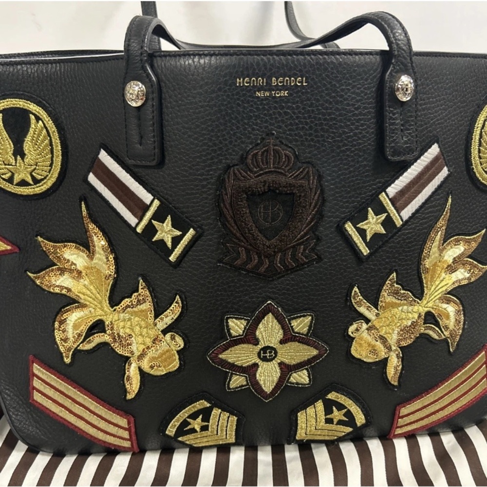 Henri Bendel Limited Edition Military Patch Tote and Wallet Set - Picture 9 of 16